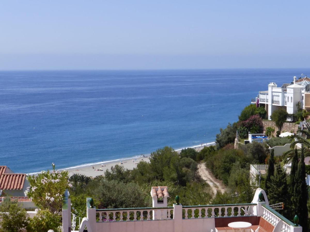 Pueblo Chimenea Villa Nerja Exterior foto